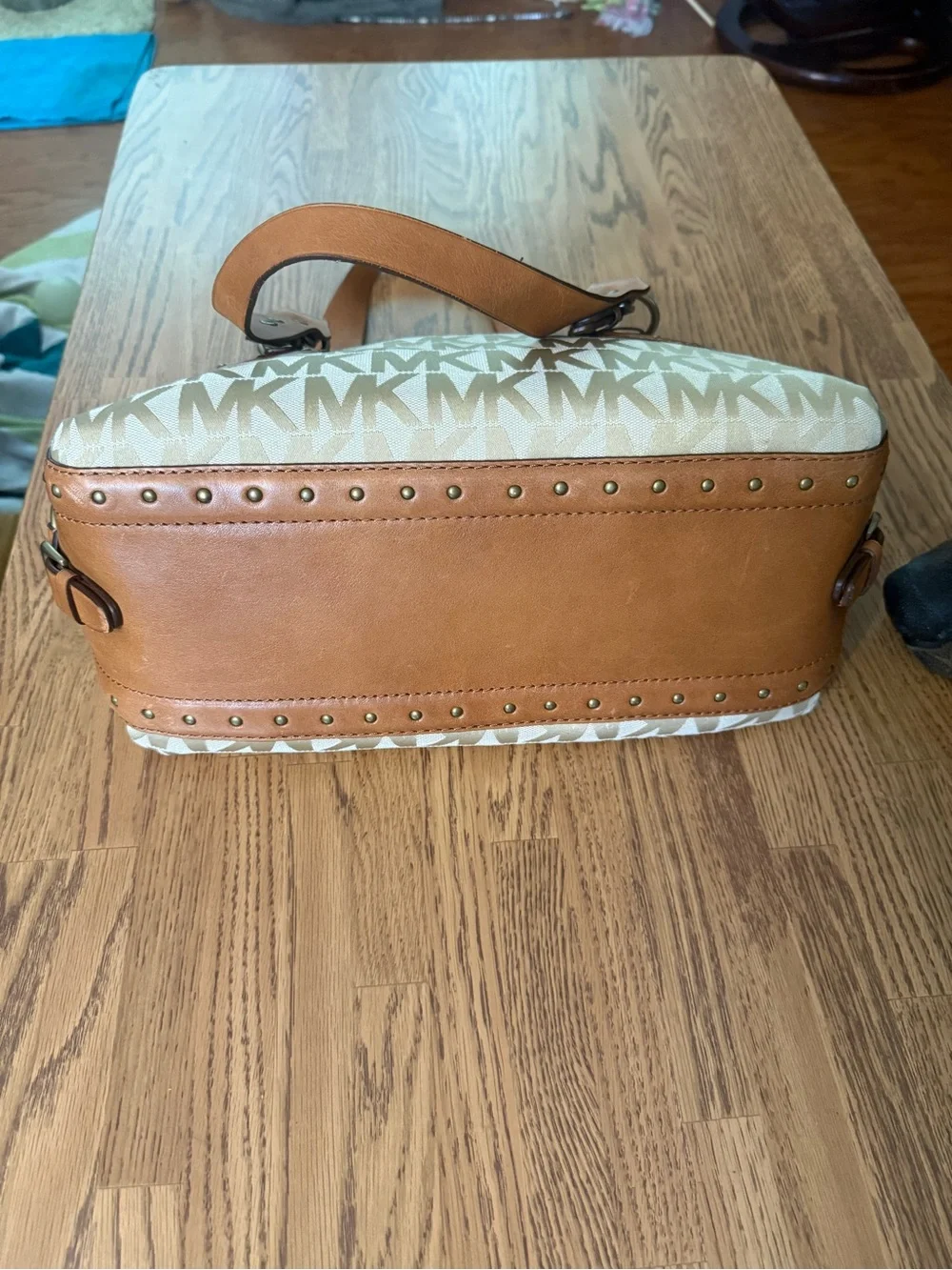 Michael Kors MK Signature Satchel with Matching Wallet